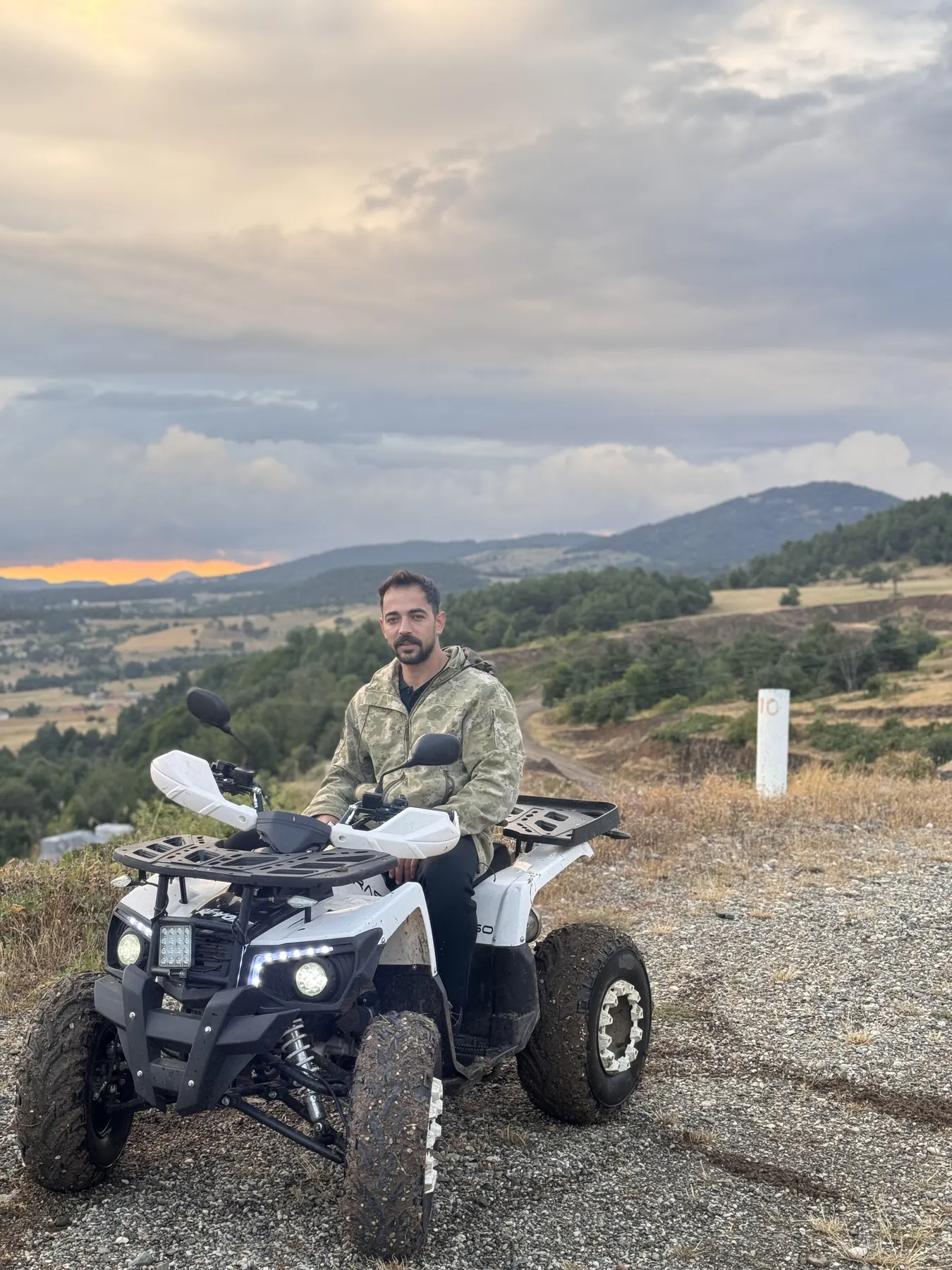 ATV üzerinde Serinoba ve Niksar doğa manzarası